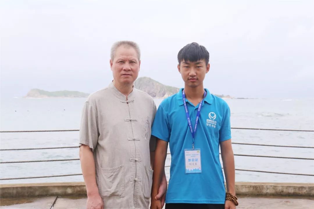 孩子突然不上學(xué)了？是提醒家長(zhǎng)要覺(jué)醒了！