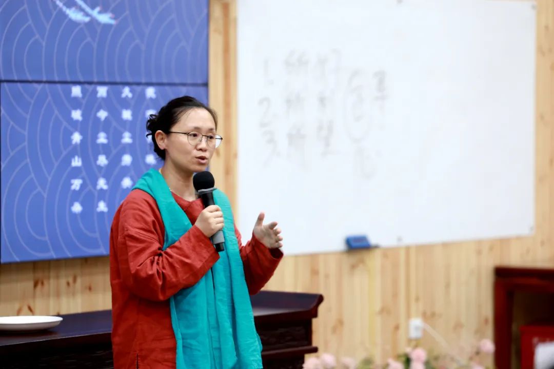 不教，即是渡——心靈導(dǎo)師的“無為”智慧