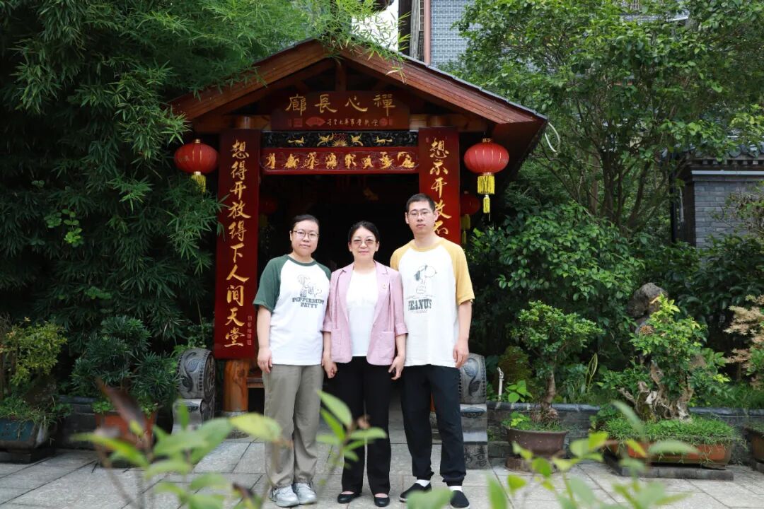 1757810927527354.jpg 1757810927527354.jpg