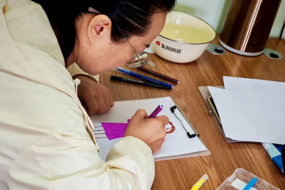 1759222136979618.jpg 1759222136979618.jpg